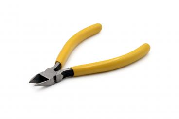 Side cutter for precise cutting work 